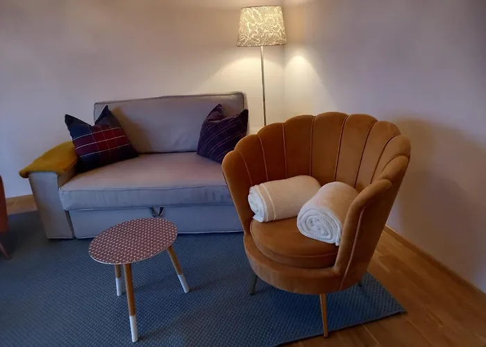 Hide-away Corinna Apartment